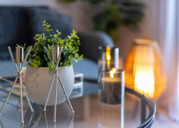 Luxury Central Apartment