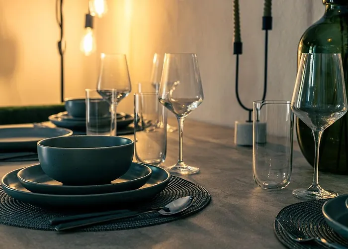 Luxury Central Apartment