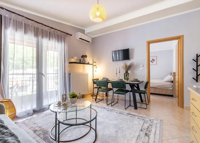 Luxury Central Apartment